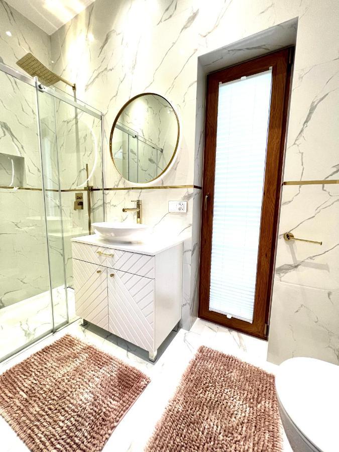 Willa Wojcik Apartamenty I Pokoje Sromowce Niżne Exteriör bild