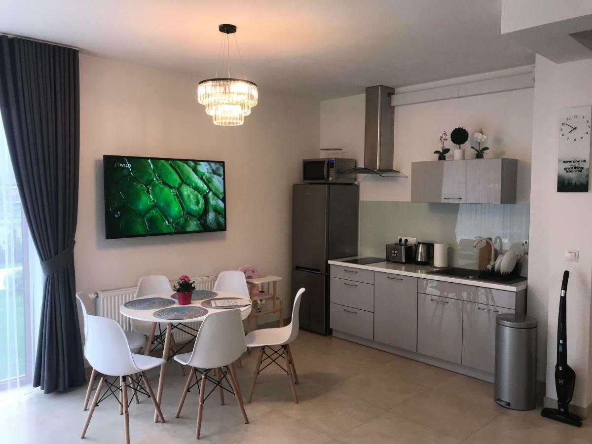 Willa Wojcik Apartamenty I Pokoje Sromowce Niżne Exteriör bild
